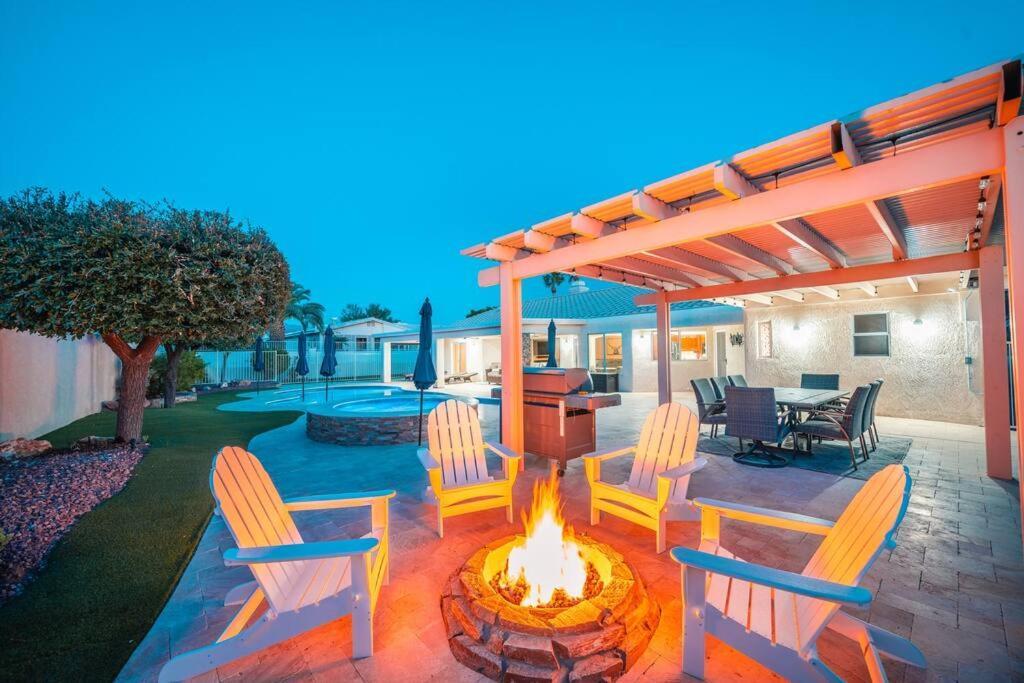 Grand Havasu Oasis With Custom Pool & Spa! Lake Havasu City Bagian luar foto