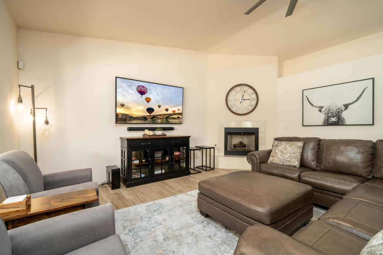 Grand Havasu Oasis With Custom Pool & Spa! Lake Havasu City Bagian luar foto