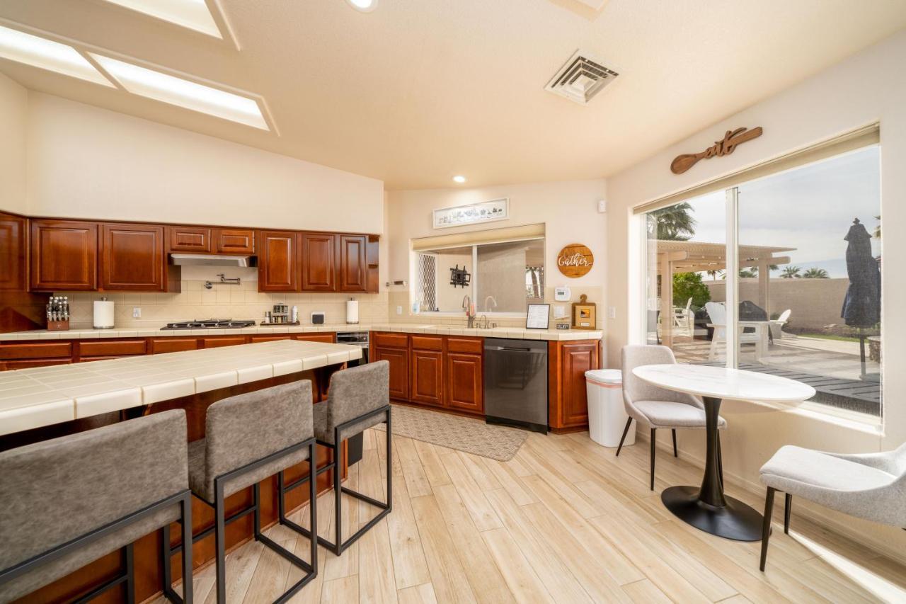 Grand Havasu Oasis With Custom Pool & Spa! Lake Havasu City Bagian luar foto