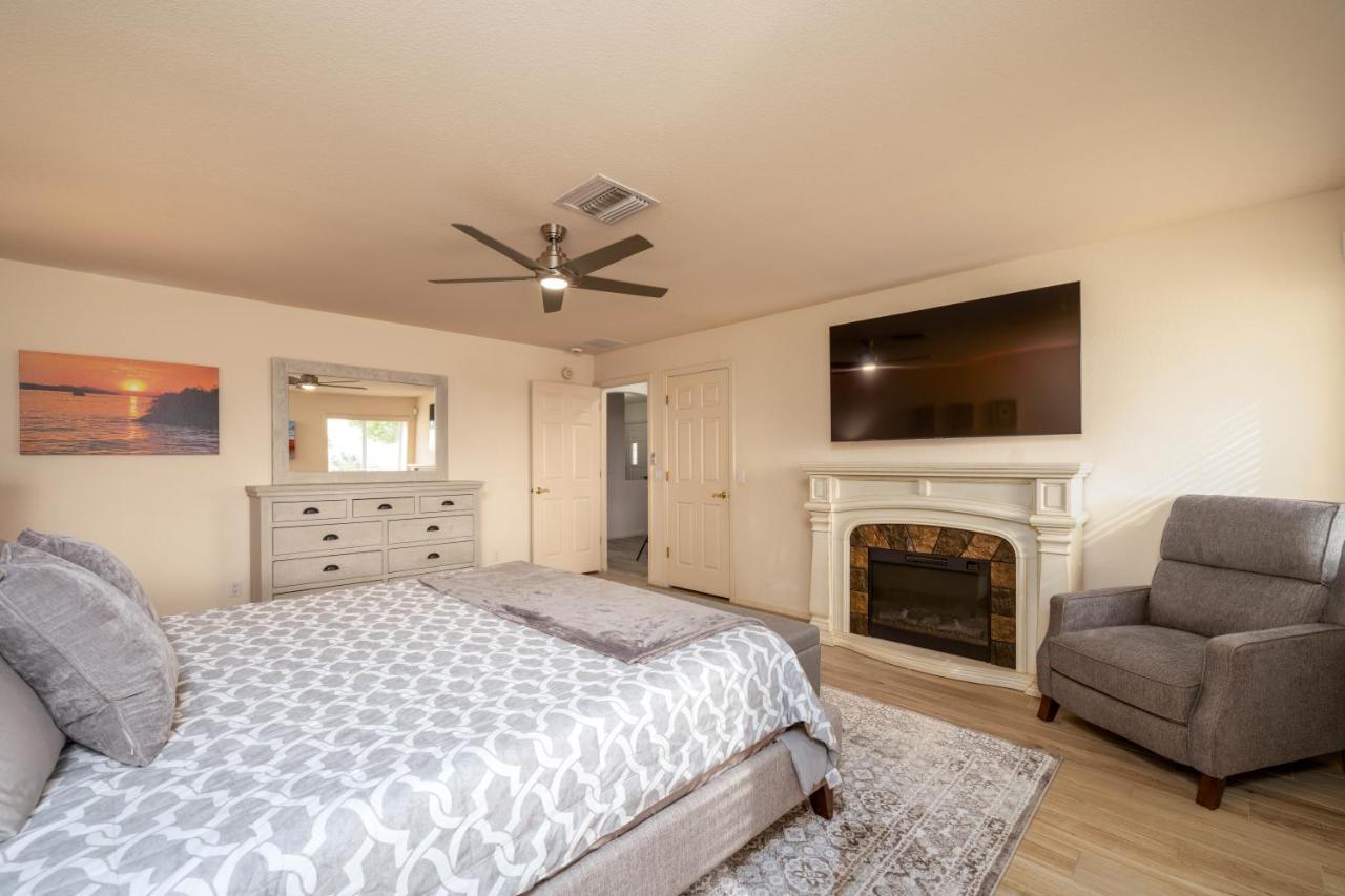 Grand Havasu Oasis With Custom Pool & Spa! Lake Havasu City Bagian luar foto